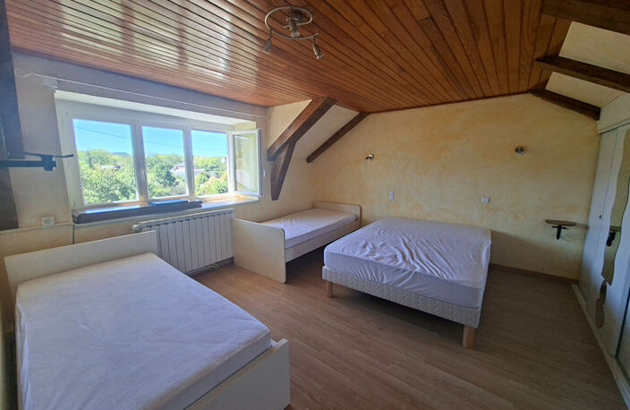 Maison meublée 4 pièce(s) 81.13 m² — photo 4