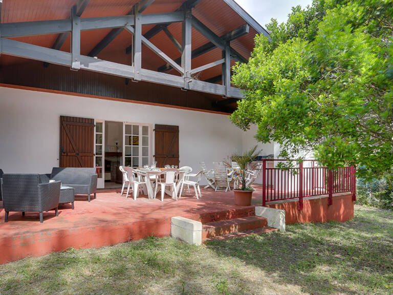 EN EXCLUSIVITÉ : MAISON À QUELQUES MÈTRES DE L'OCÉAN — photo 1