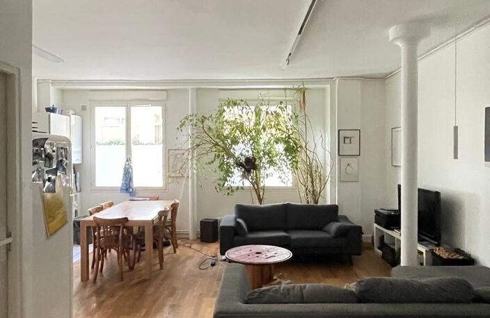 Appartement - 61.31m² - PARIS — photo 4
