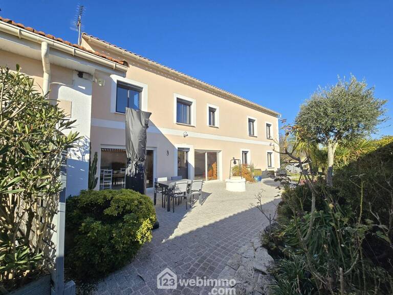 Maison - 221m² - Eysines — photo 1