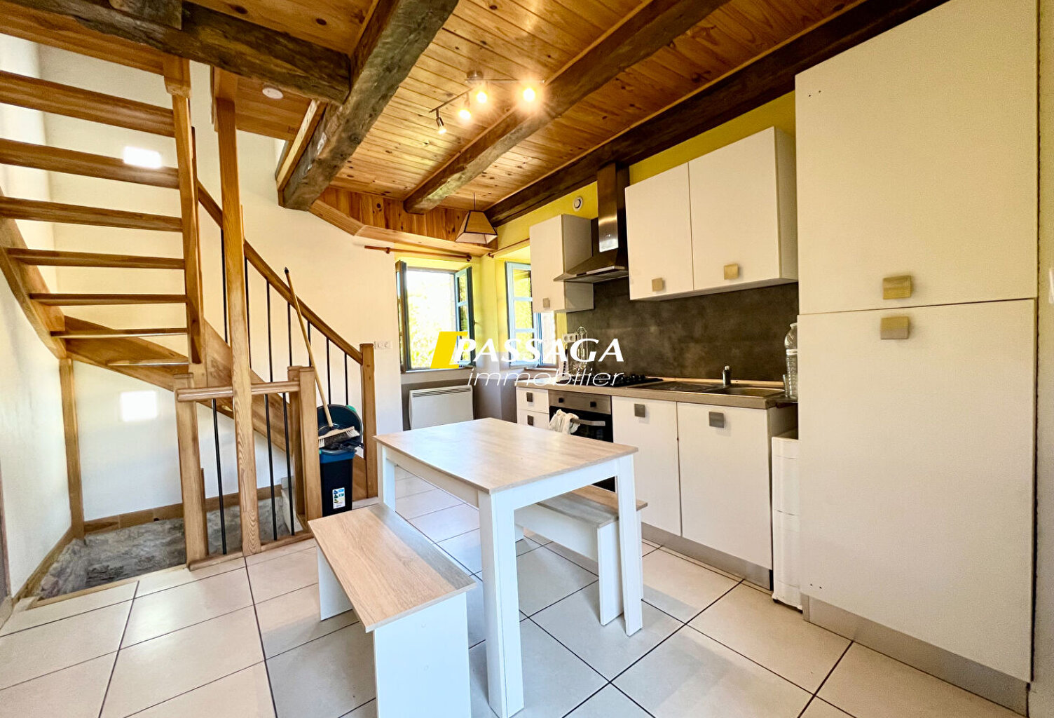 Maison meublée Salles La Source 1 pièce(s) 20.62 m² — photo 1