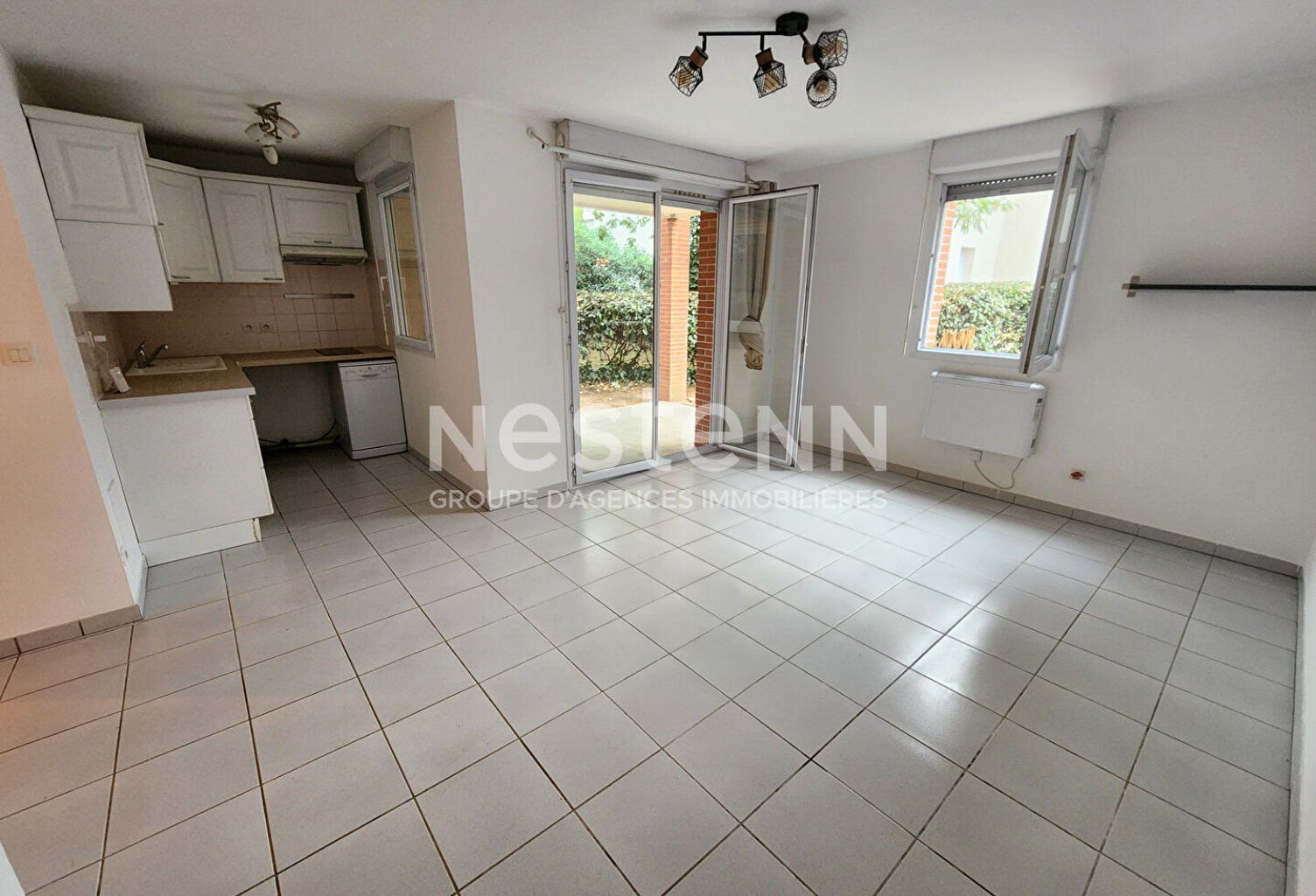 Toulouse A vendre T2  en rez-de-jardin 39.28m² - parking - jardin -piscine — photo 1