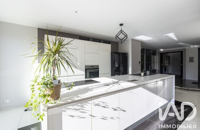 Vente Maison/villa 5 pièces — photo 3