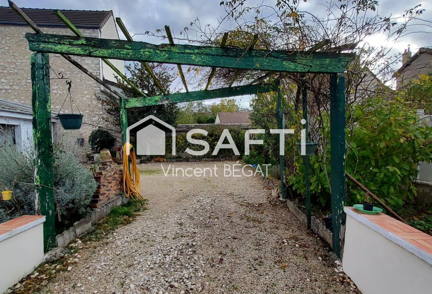 Gare à pied maison 150m² 5 chambres garage, jardin — photo 1