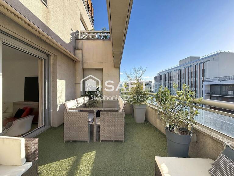 BOULOGNE PROCHE CENTRE  ÉTAGE ÉLEVÉ  2 GRANDES TERRASSES 33 m²  TRÈS LUMINEUX — photo 1