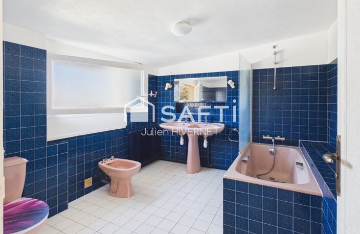 ENSEMBLE IMMOBILIER DE 3 LOTS  246 m² — photo 2