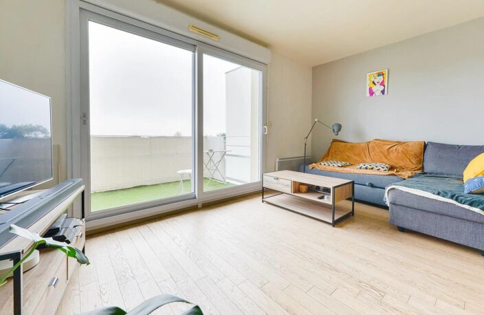 T3 lumineux avec balcon, parking et grenier — photo 4