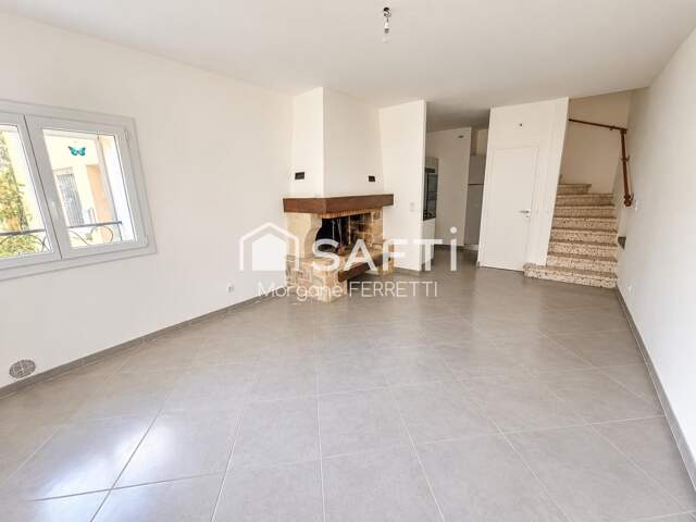 MAISON DE VILLAGE R+2 77M² — photo du bien