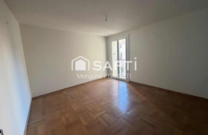 MAISON DE VILLAGE R+2 77M² — photo 3
