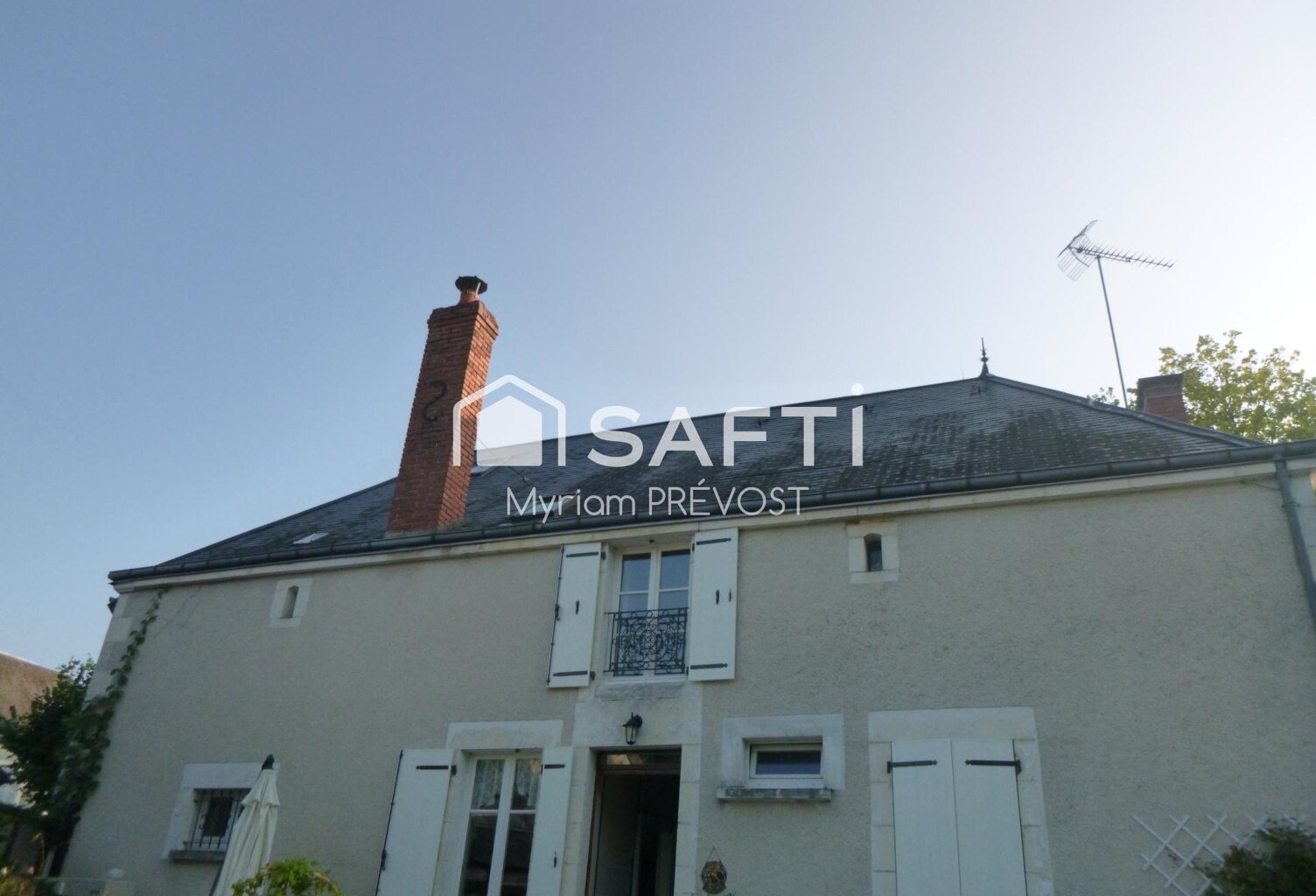 ? À VENDRE  Belle maison de caractère de 192 m² à La Berthenoux (36400) — photo 1