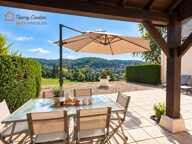 GÎTE DE CHARME AVEC PISCINE ET VUE PANORAMIQUE AU CUR DU PÉRIGORD NOIR — photo 4