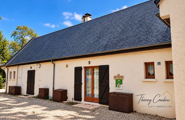 GÎTE DE CHARME AVEC PISCINE ET VUE PANORAMIQUE AU CUR DU PÉRIGORD NOIR — photo 5