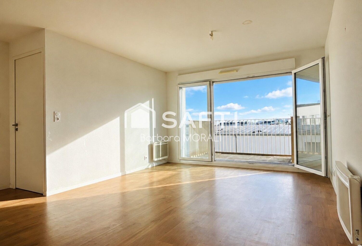 Appartement T2 balcon ascenseur, parking privatif — photo 1