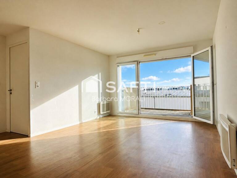 Appartement T2 balcon ascenseur, parking privatif — photo 1