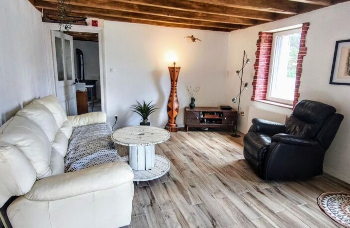 Écrin de verdure & potentiel d'exception : Ensemble immobilier de charme sur plus de 2 hectares à Lalizolle — photo 5