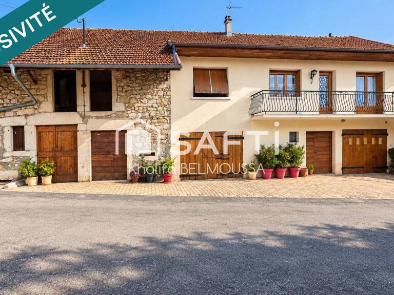 Maison familiale avec vue dégagée, grande terrasse et sous-sol de 140 m² — photo 1
