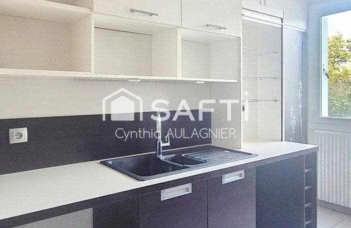 Appartement T3 avec cave et place de parking — photo 4