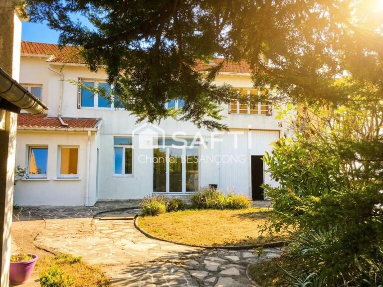 Maison atypique et lumineuse - beaux volumes - 192m² - 6 chambres - espaces extérieurs préservés — photo 1