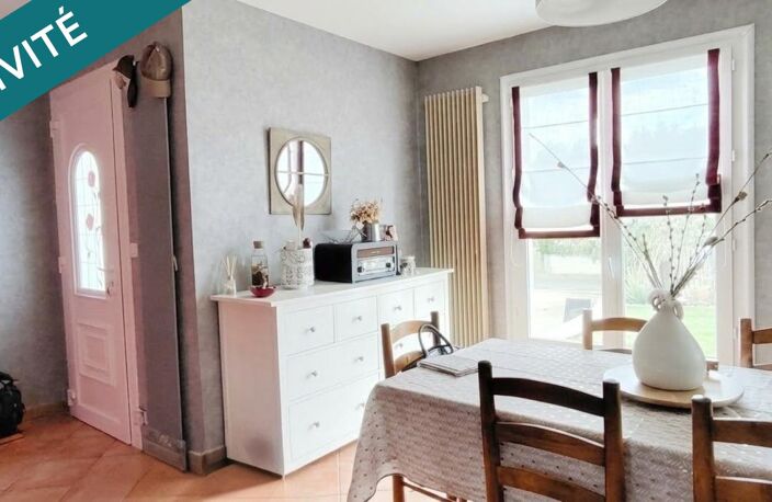 Pavillon avec vie de plain-pied et piscine. — photo 5