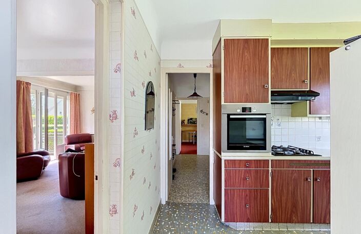 Maison saine de plain pied avec jardin arboré — photo 4