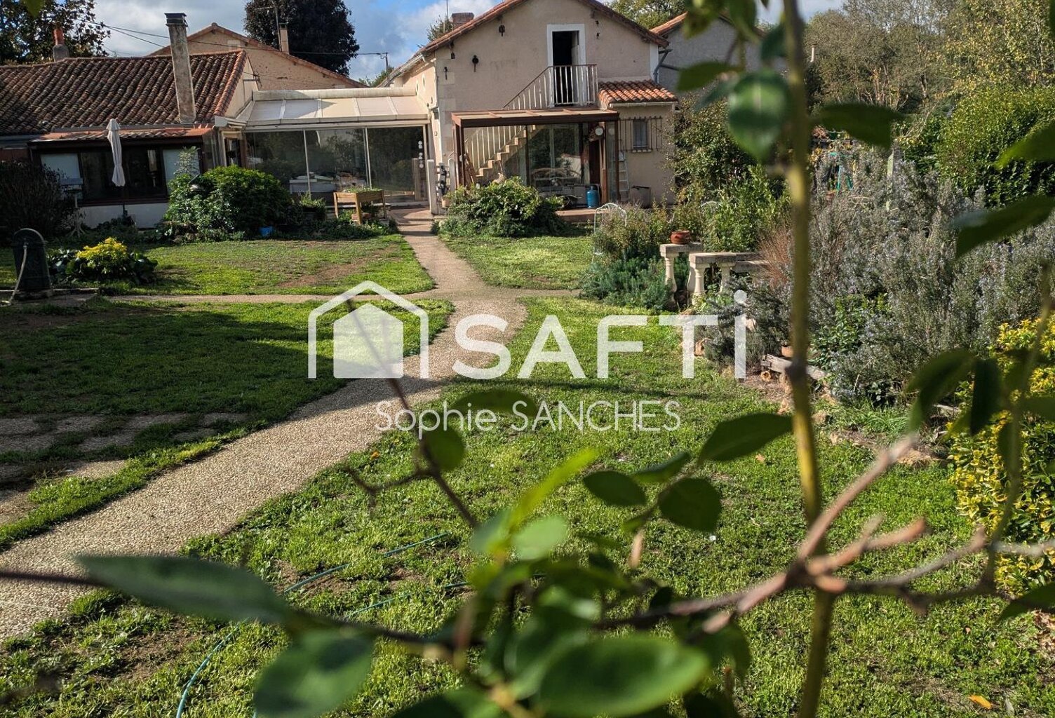 Maison à rénover avec fort potentiel — photo 1