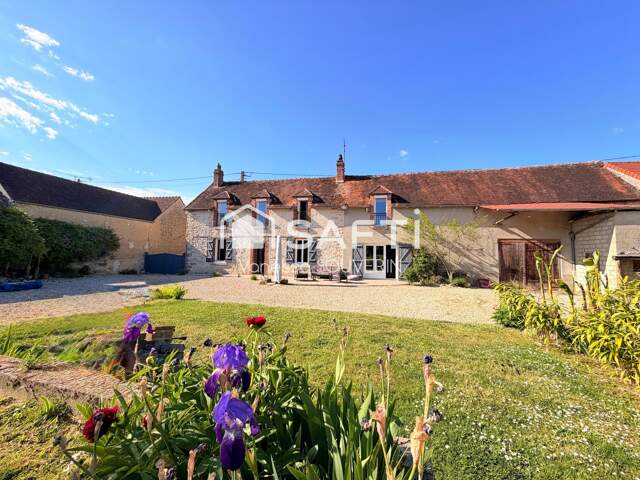 Jolie longère T6 avec grange sur 1500 m2 clos — photo du bien