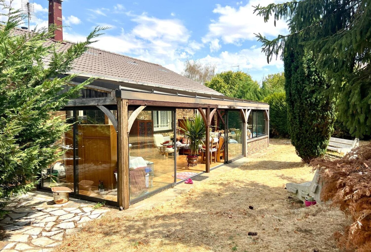 Belle propriété (2 maisons)entre SENS et PONT SUR YONNE! Très bien isolée "C"! — photo 1