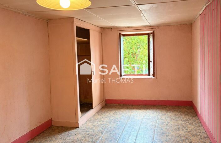 CESSIEU (38110)  MAISON EN PISÉ À RÉNOVER AVEC DÉPENDANCE  BEAU POTENTIEL ! — photo 4