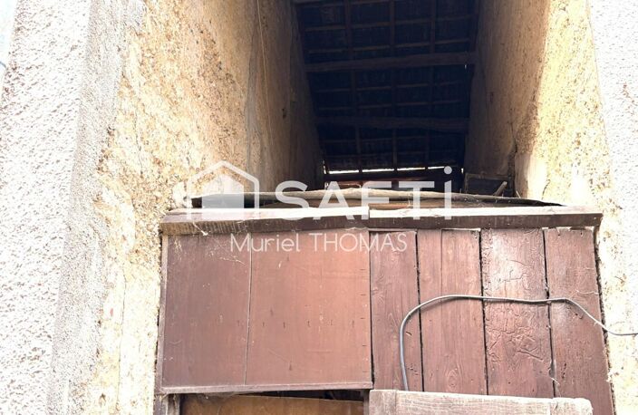 CESSIEU (38110)  MAISON EN PISÉ À RÉNOVER AVEC DÉPENDANCE  BEAU POTENTIEL ! — photo 5