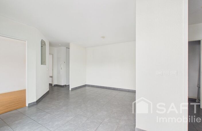 BÈGLES CENTRE  T3 55m² AVEC BALCON ET PARKING — photo 3