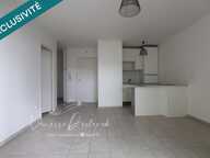 DOURDAN  APPARTEMENT 2 PIÈCES AVEC BALCON ET 2 PLACES DE PARKING  TOUT À PIED ! — photo 2