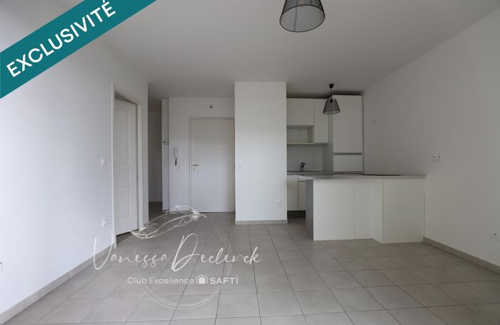 DOURDAN  APPARTEMENT 2 PIÈCES AVEC BALCON ET 2 PLACES DE PARKING  TOUT À PIED ! — photo 2
