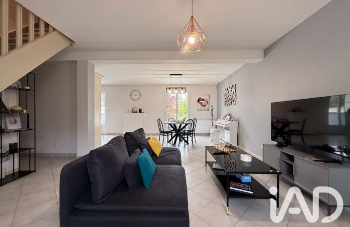 Vente Maison/villa 7 pièces — photo 3
