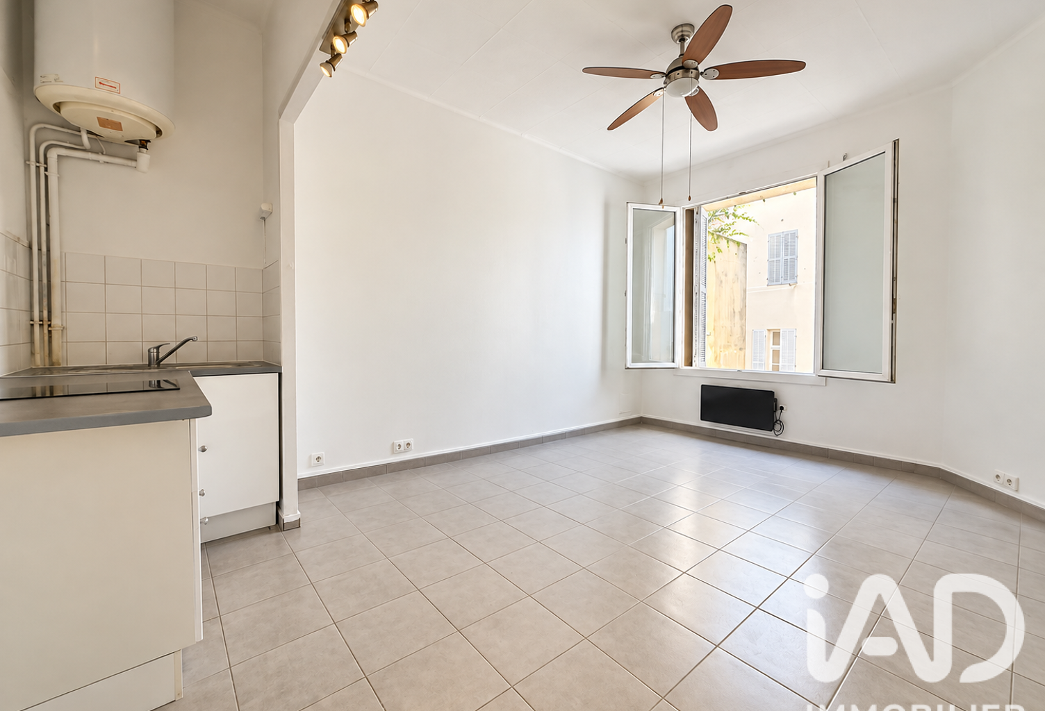 Vente Studio 1 pièce — photo 1
