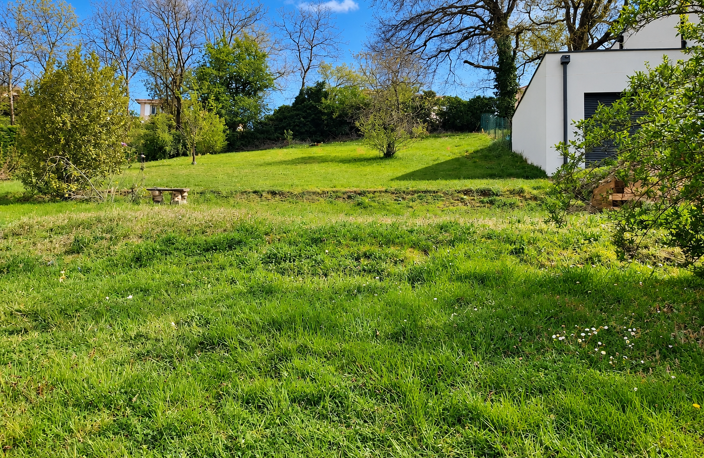 CIVRIEUX-D'AZERGUES   TERRAIN CONSTRUCTIBLE DE 940 M2   VUE — photo 4