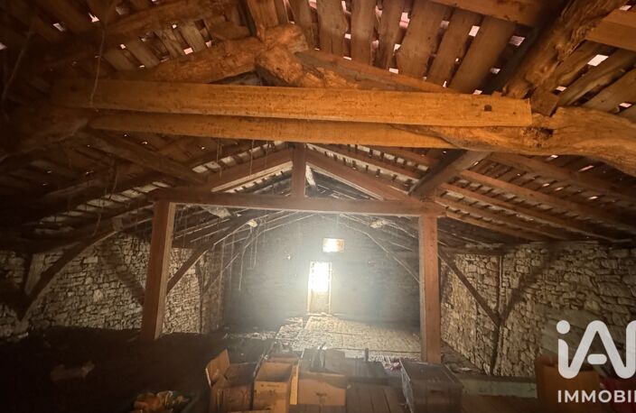 Vente Grange 4 pièces — photo 2