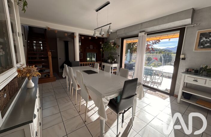 Vente Maison/villa 8 pièces — photo 5