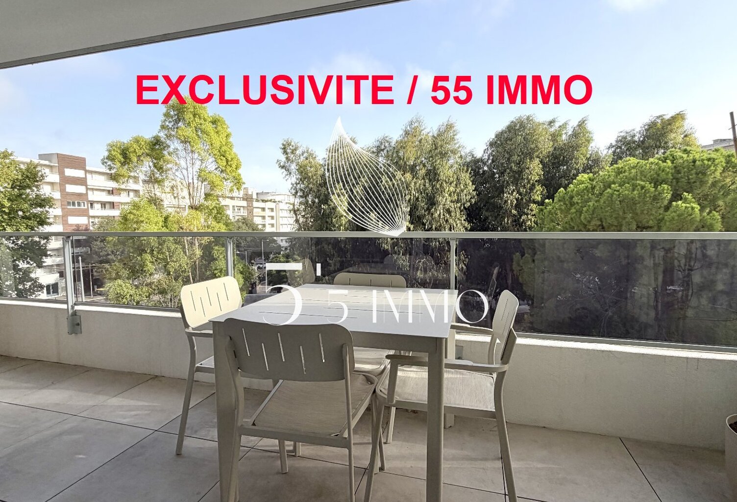 ETAGE ELEVE - GRAND 2 PIECES — photo 1