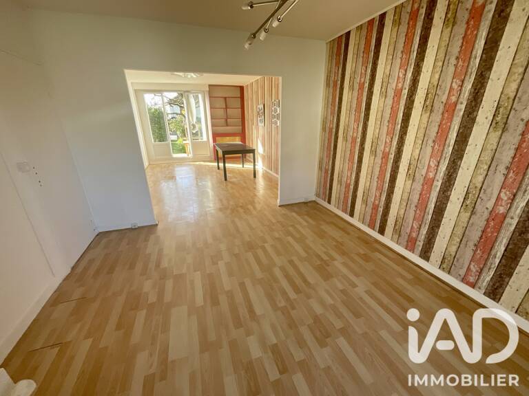 Vente Maison/villa 8 pièces — photo 1