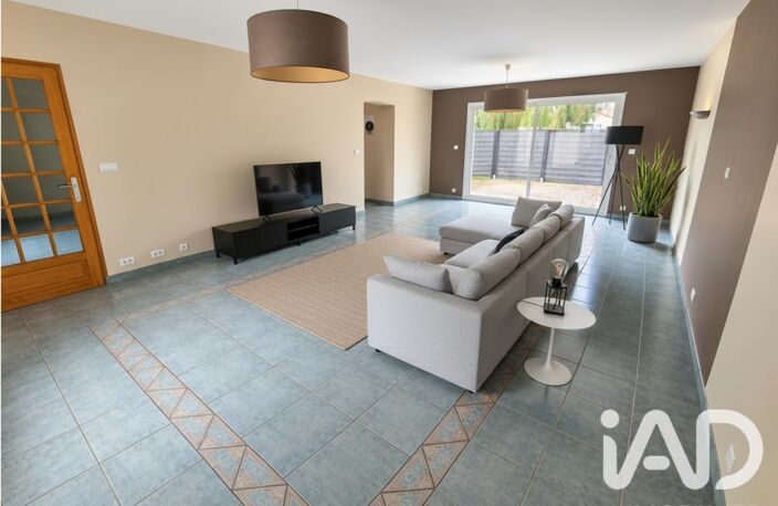 Vente Maison traditionnelle 7 pièces — photo 2