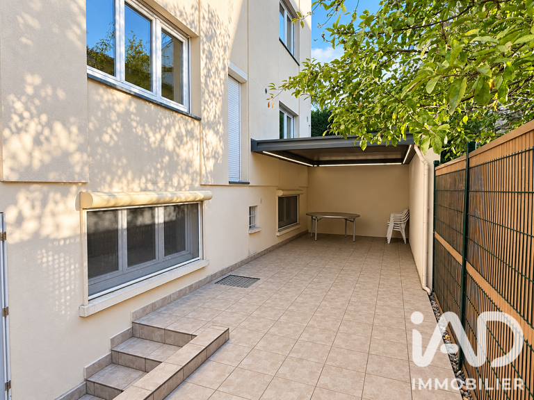 Vente Immeuble 210 m&sup2; — photo 1