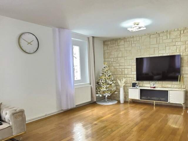 Vente Appartement 5 pièces — photo du bien