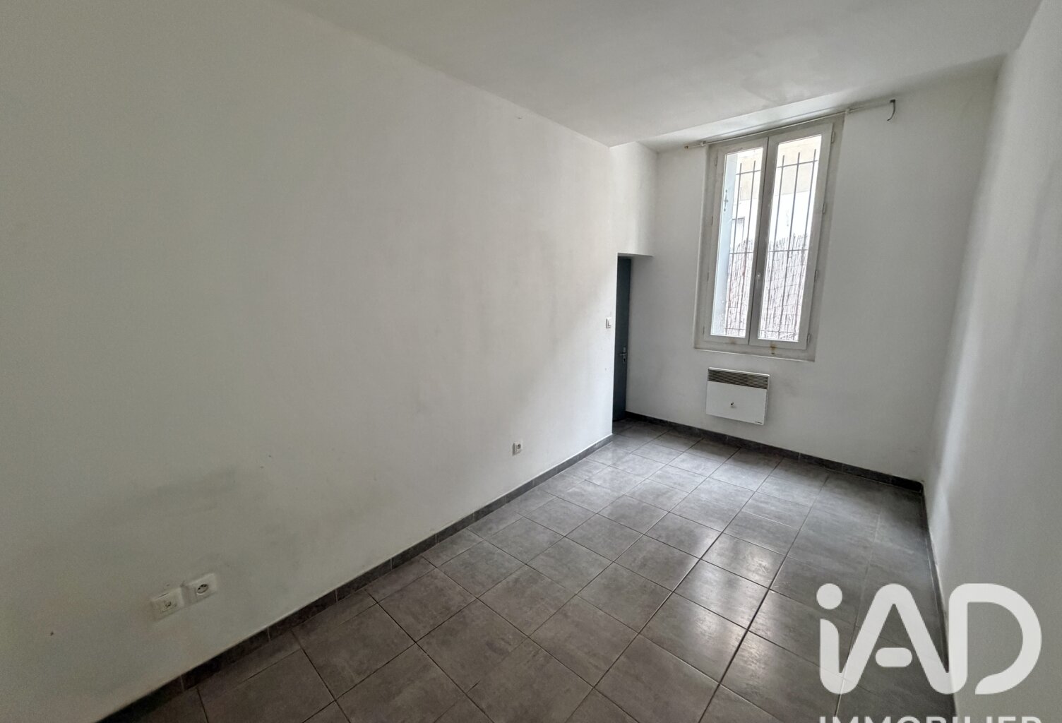 Vente Immeuble 180 m&sup2; — photo 1