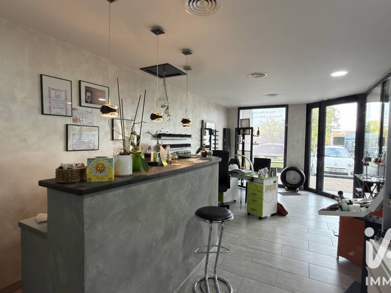 Vente Boutique/Local commercial 33 m&sup2; — photo 1