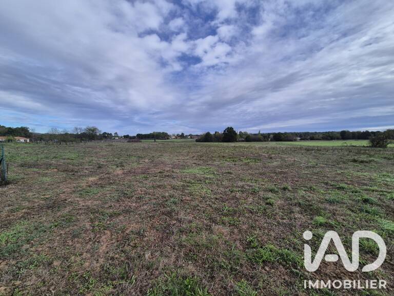 Vente Terrain à bâtir 3 500 m&sup2; — photo 1