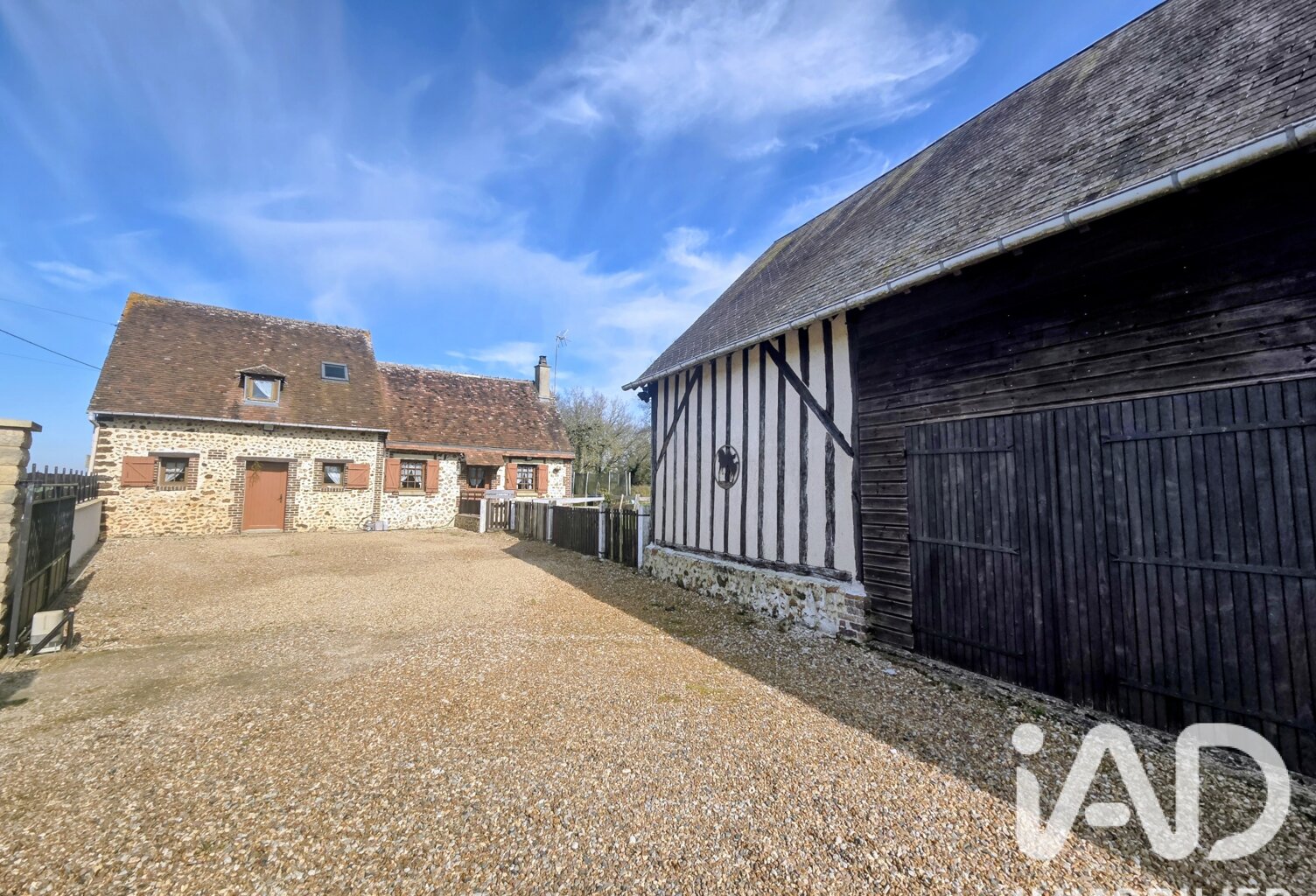 Vente Maison de campagne 5 pièces — photo 1
