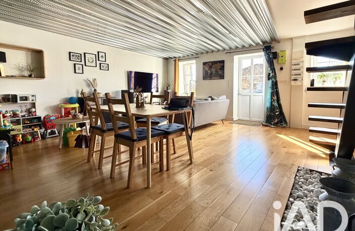 Vente Maison/villa 4 pièces — photo 2