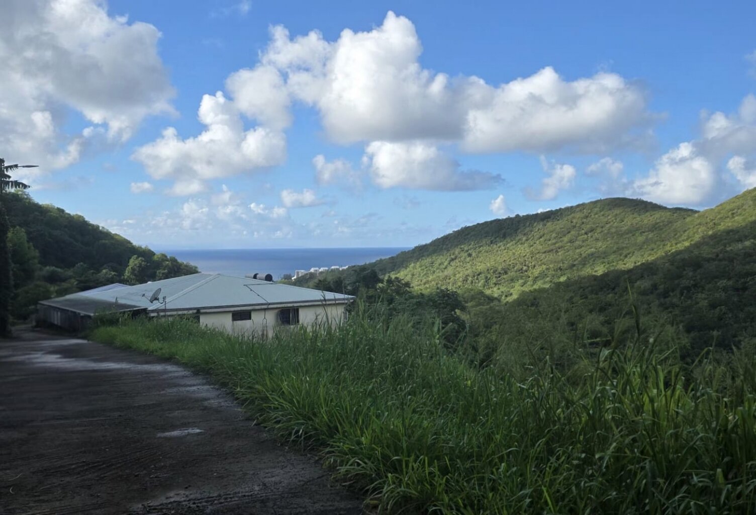 Vente Terrain 922 m&sup2; — photo 1