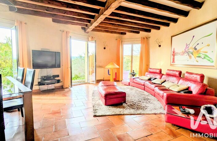 Vente Maison/villa 7 pièces — photo 2