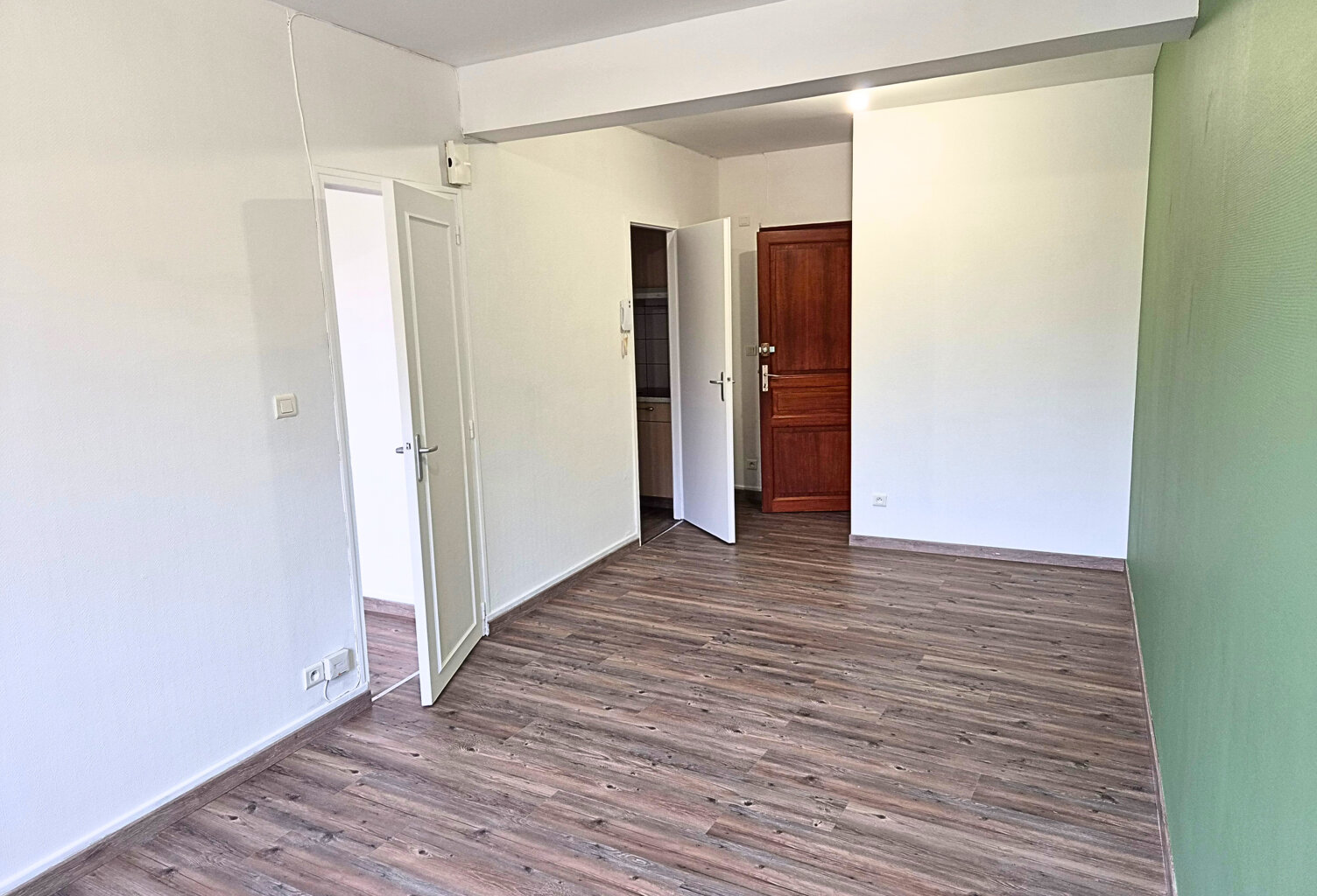 APPARTEMENT T2 CENTRE VILLE - 1ER ETAGE — photo 1